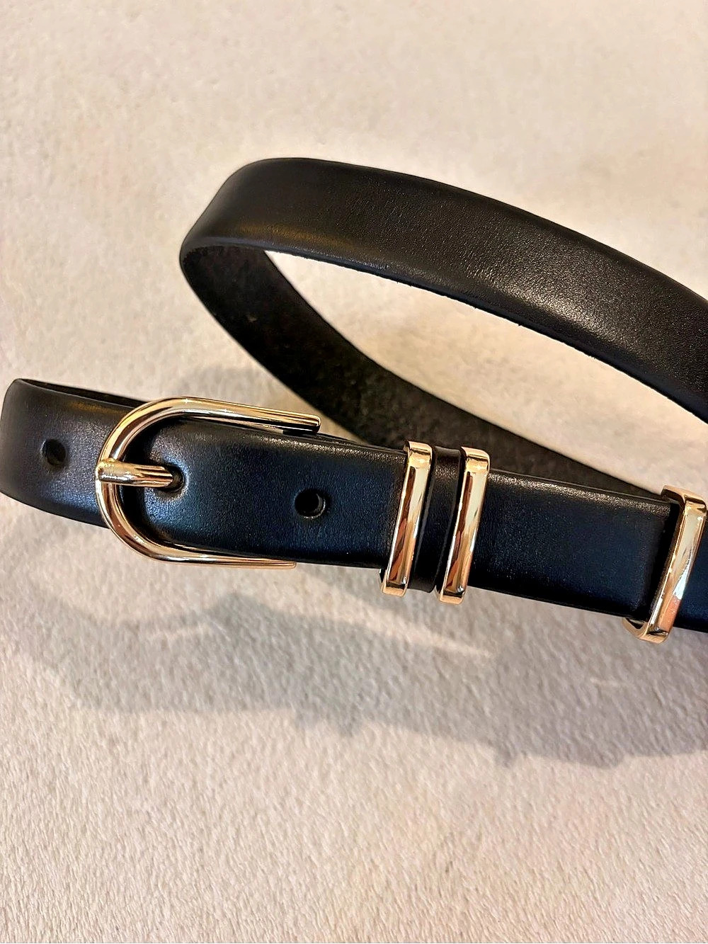 ANTHROPOLOGIE Slim Black Leather Dress Belt Gold BuckleSz M Like New